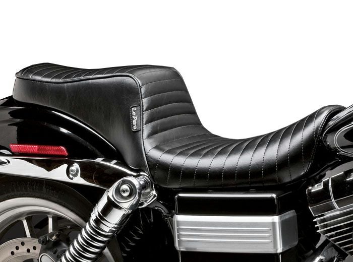 ラペラ Cherokee シート プリーツ ダイナ用 |ハーレーパーツ専門店 HD