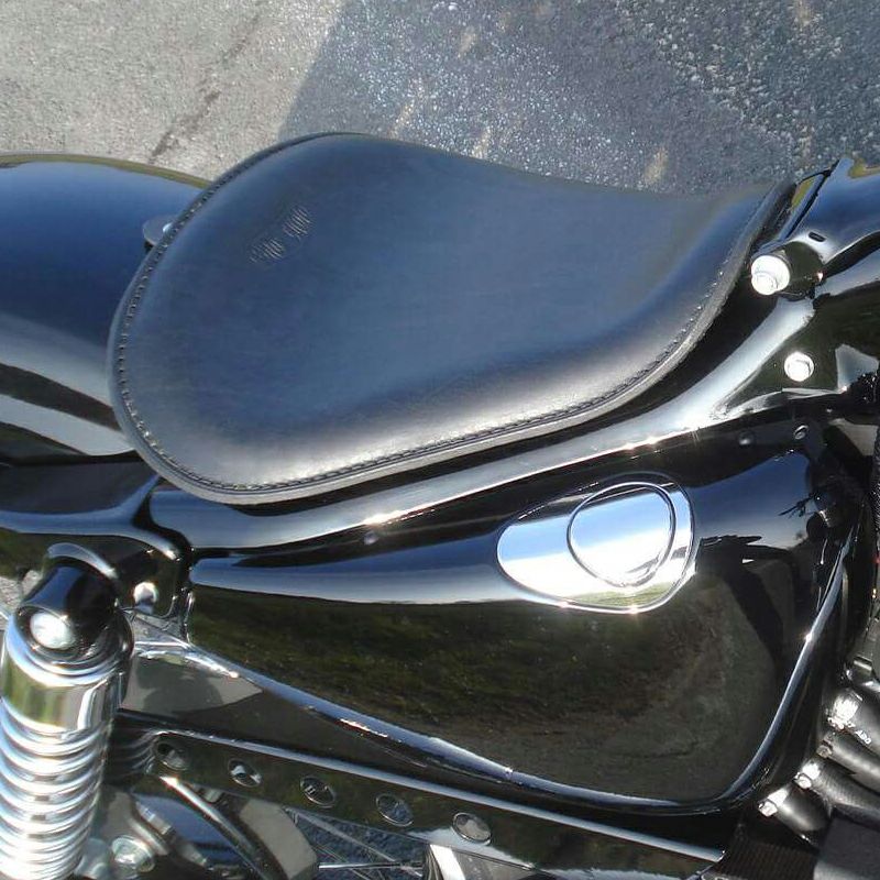 GOODS スポーツスター用GOODサドルシートキット スムース ブラック