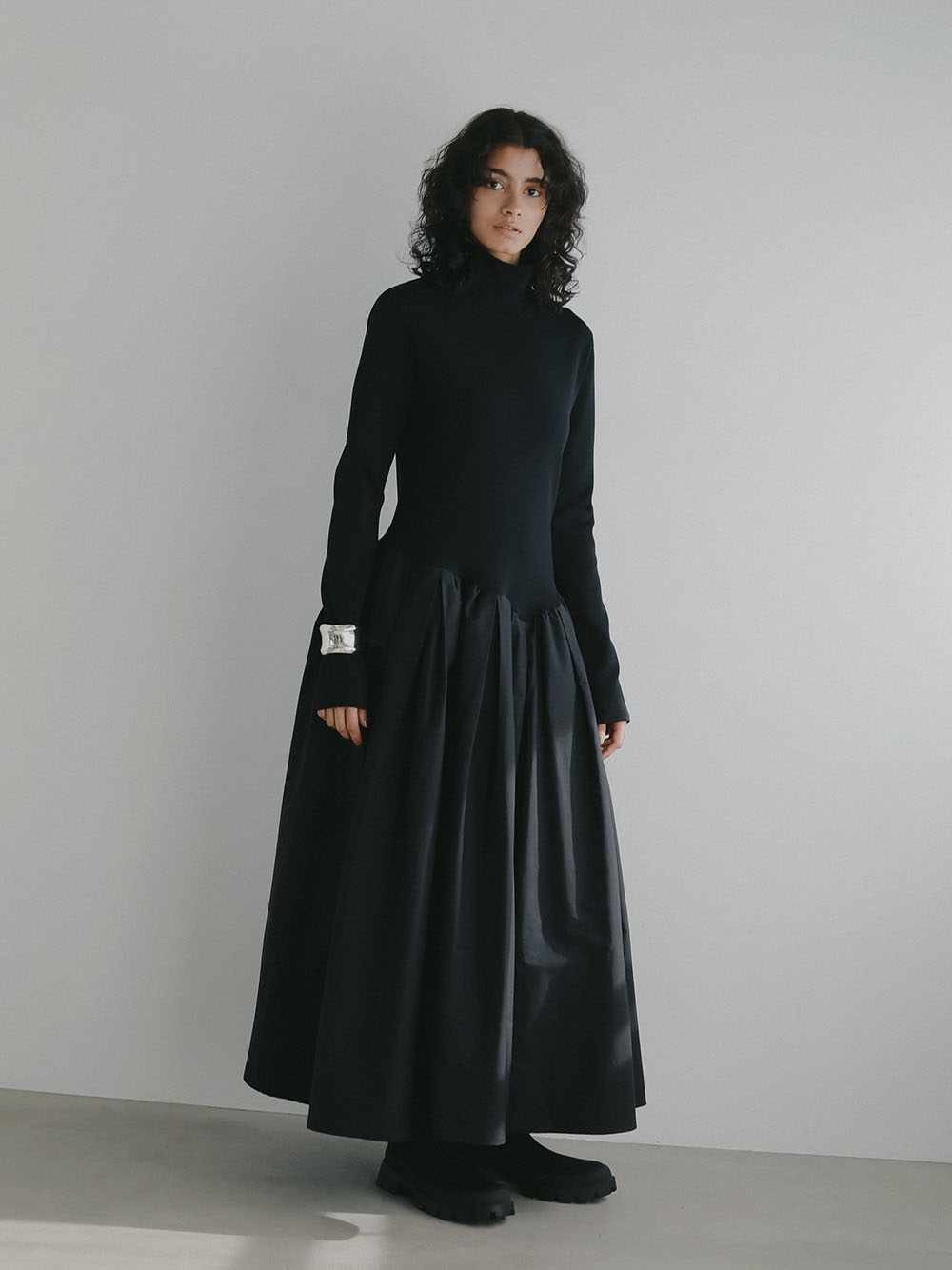 ギャザーフレアドッキングワンピース | Onepiece | HER. Online Store