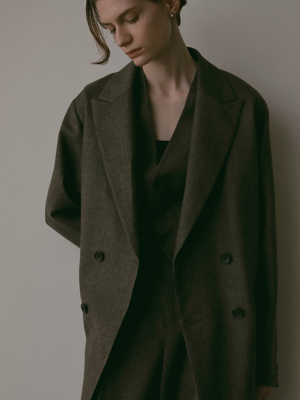 サキソニーダブルブレストジャケット | Jacket | HER. Online Store