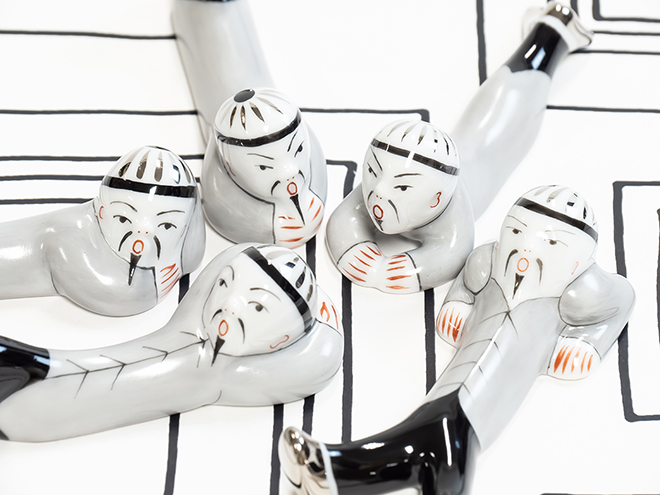 グレー] ハシオキ ヨコムキヒジマクラ