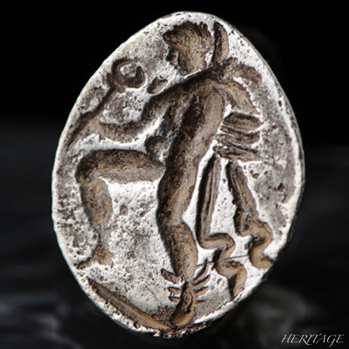 ゼウス＆ヘラ』のシェルカメオ・ブローチ | アティークジュエリー