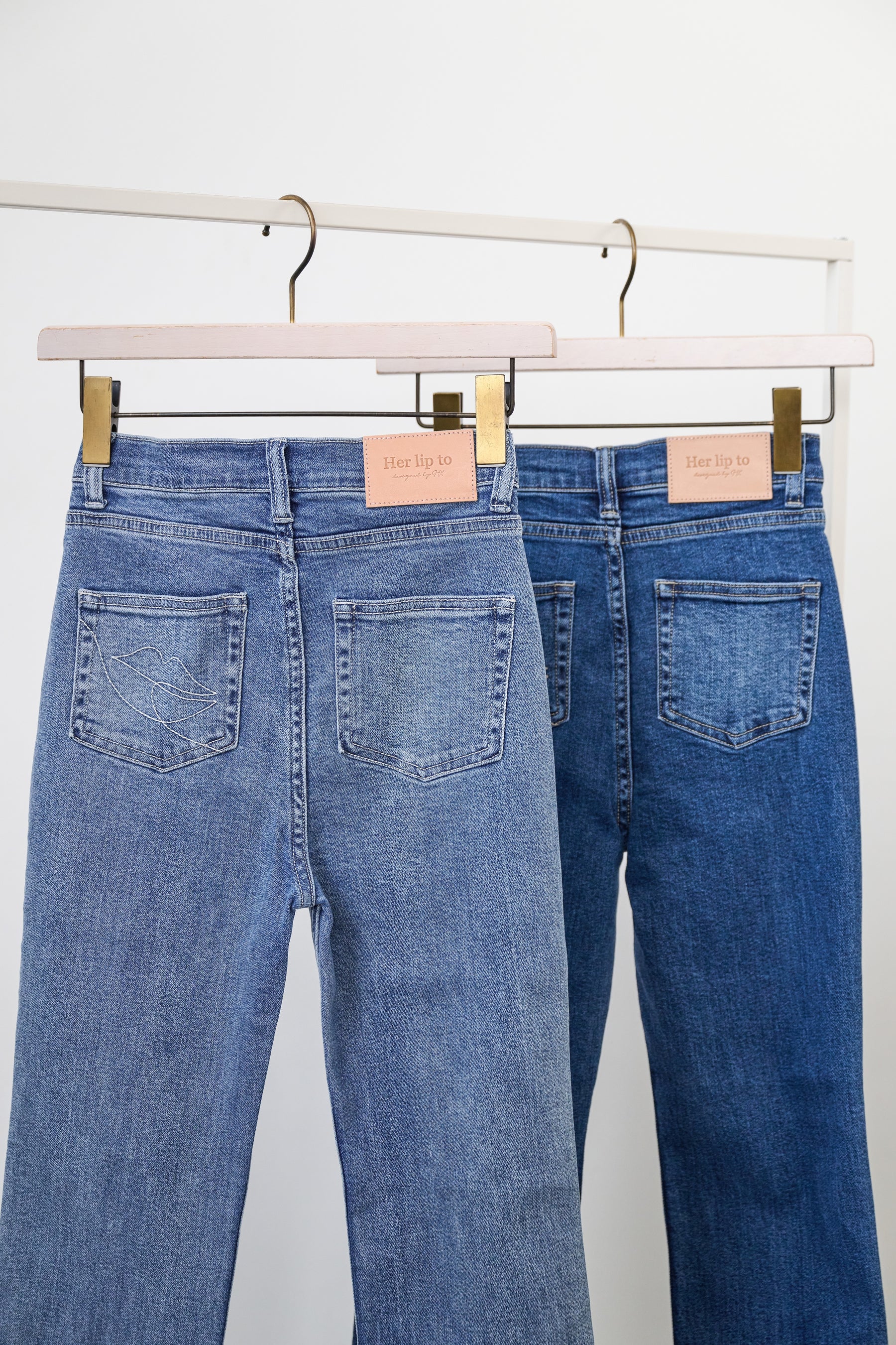 light blue / blue】New York High-Waisted Jeans