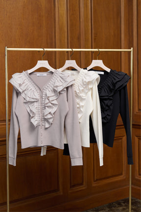 off white] Ruffle Pleated Knit Cardigan