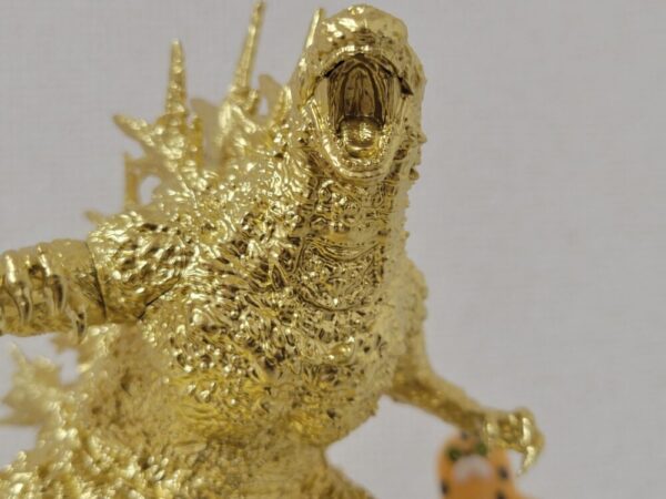 ドンキ限定のゴジラのモバイルスタンド買ってきたぞ！！ ｜ ヒーローNEWS