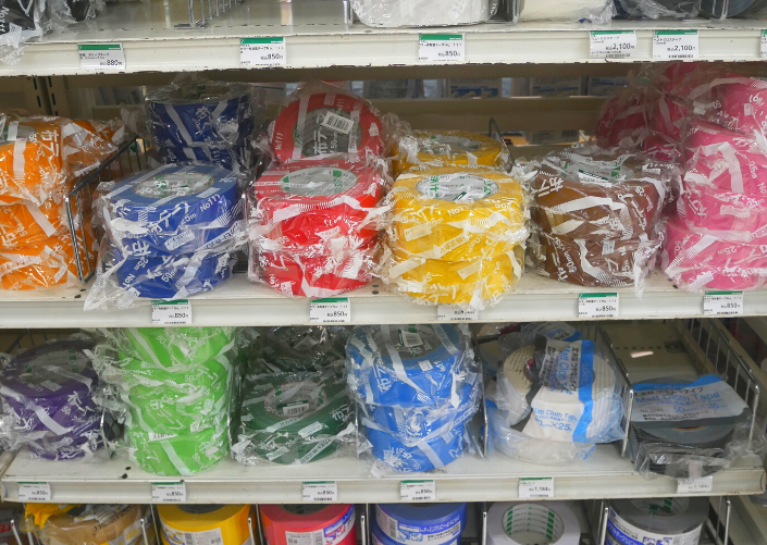 こんなものまで推し活に！？ハンズで見つかるカラフルアイテム