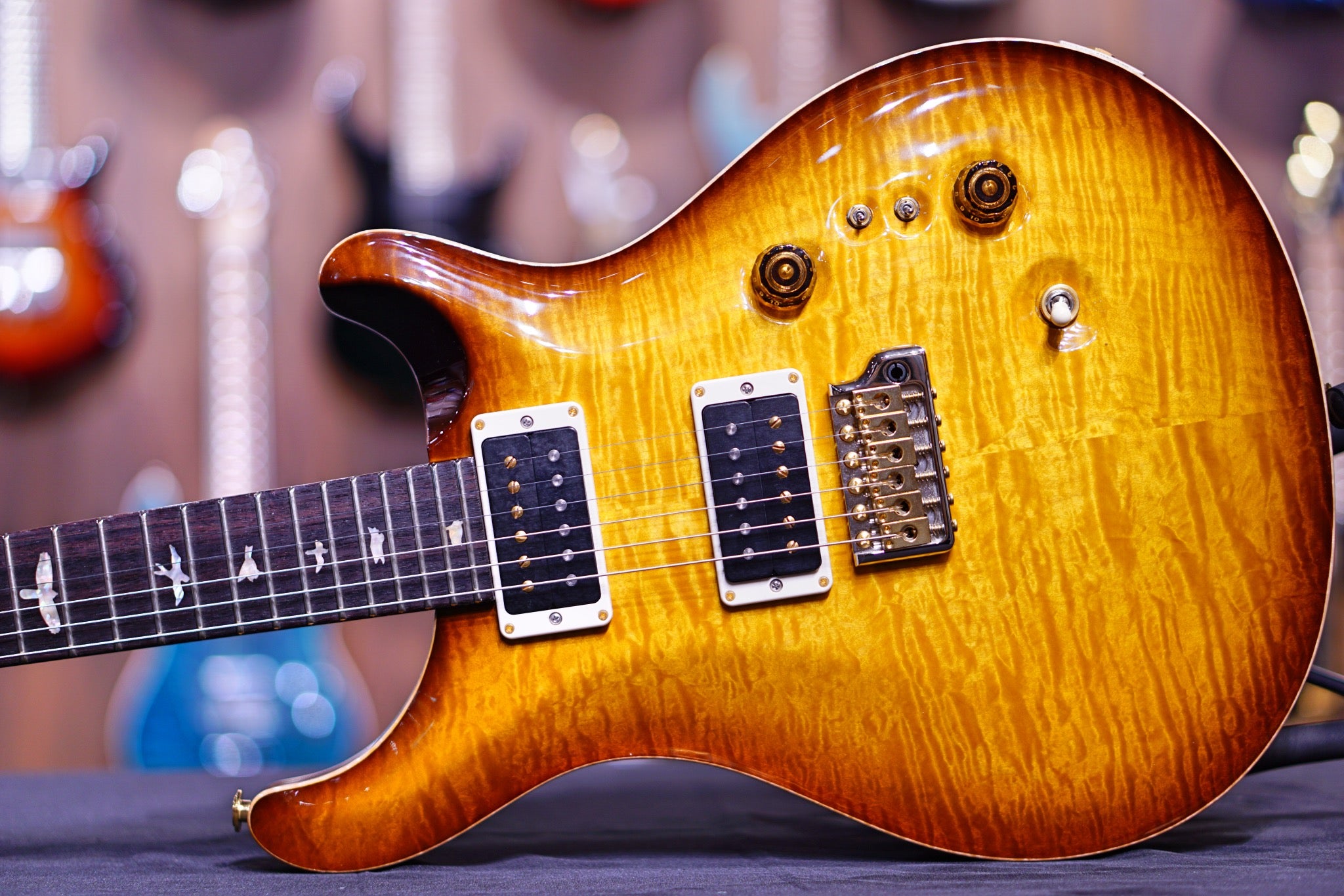 PRS 35th Anniversary Custom 24 - McCarty Tobacco Sunburst 10 top 03165