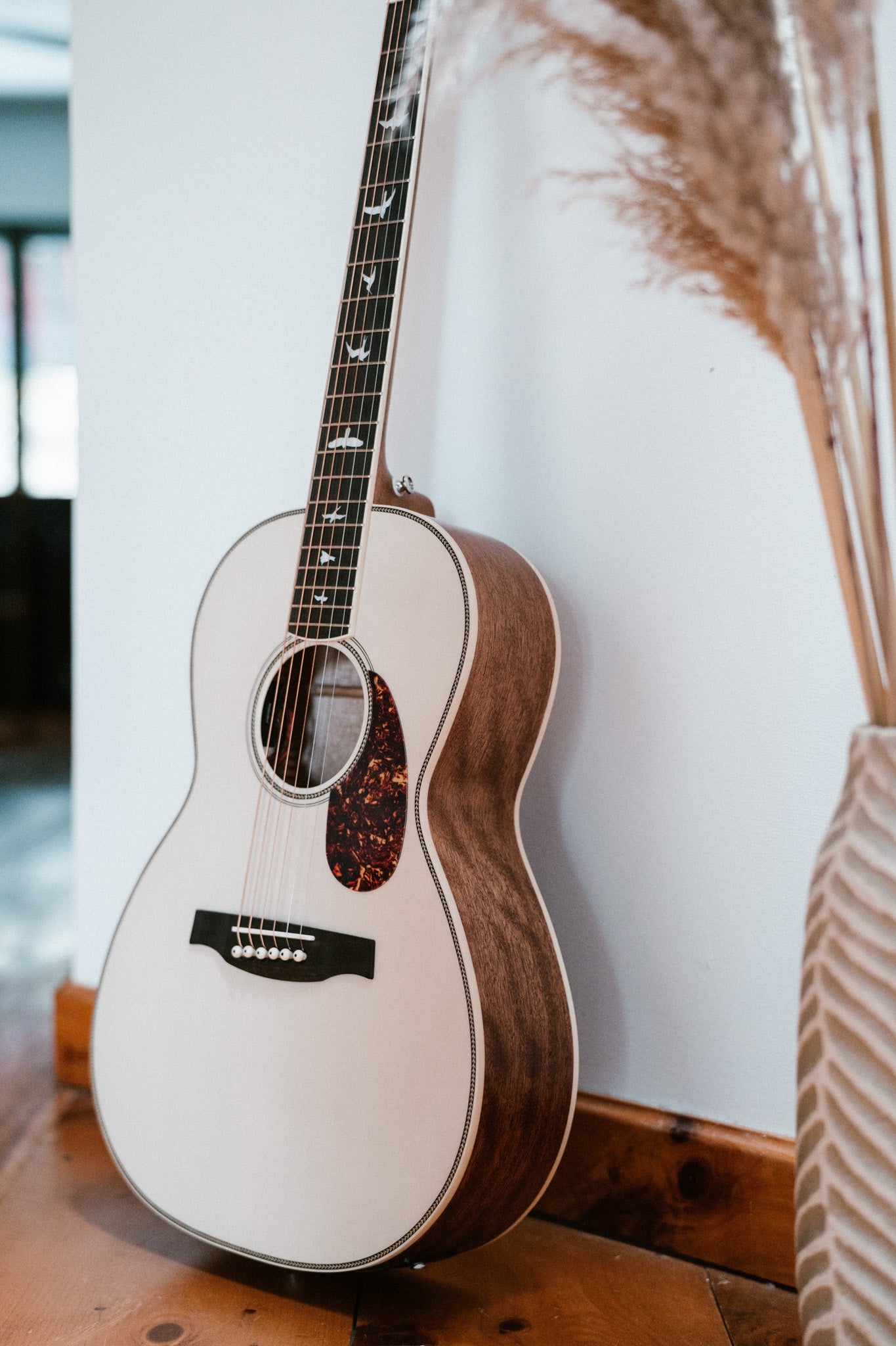 PRS Acoustic SE Parlor Antique white