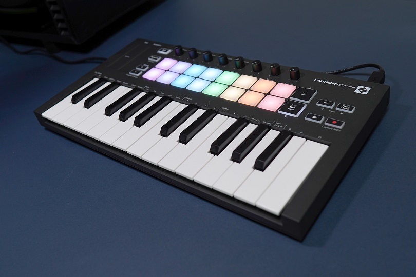 Ableton Liveに最適】LaunchKey Mini MK3レビュー – 音ガジェ探求記