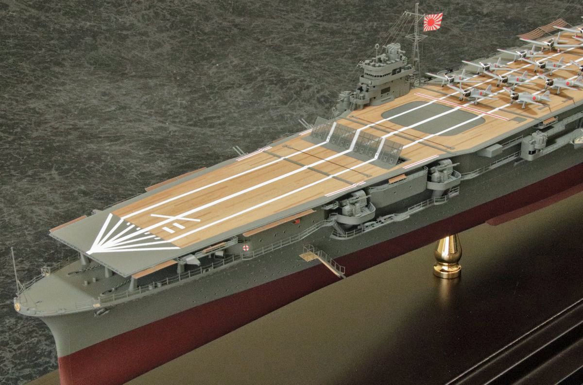 1/350航空母艦「翔鶴」完成写真 – 艦船模型製作代行モデルファクトリー