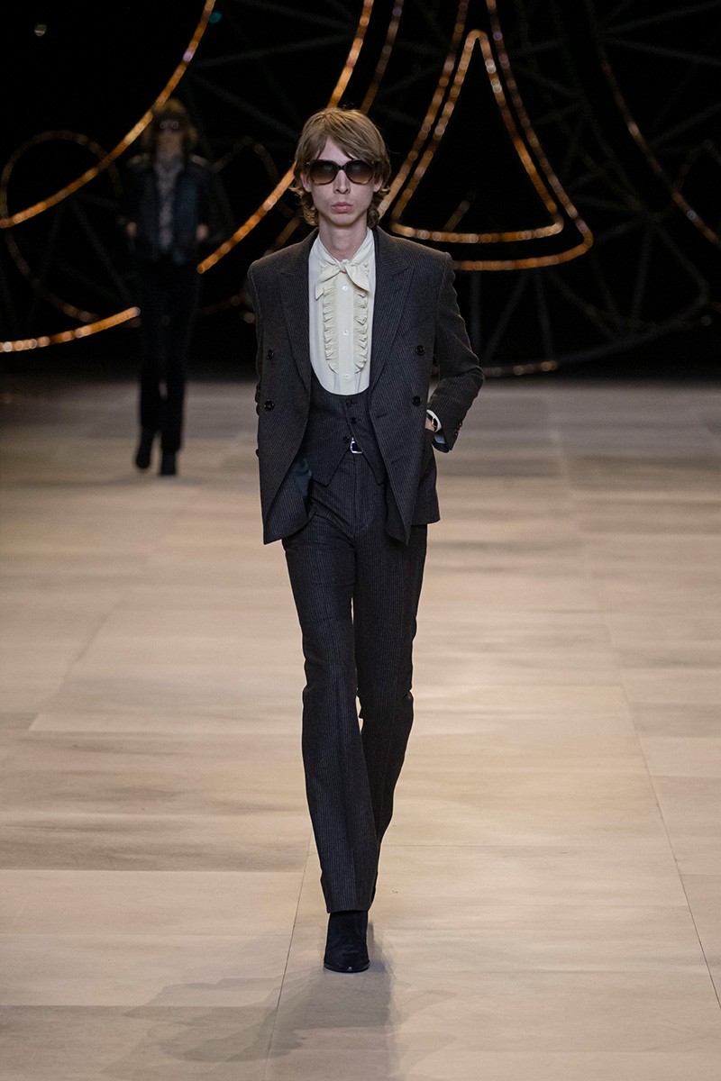 エディ流」貫くCELINE 2020-21年秋冬コレクション | HIGHSNOBIETY.JP