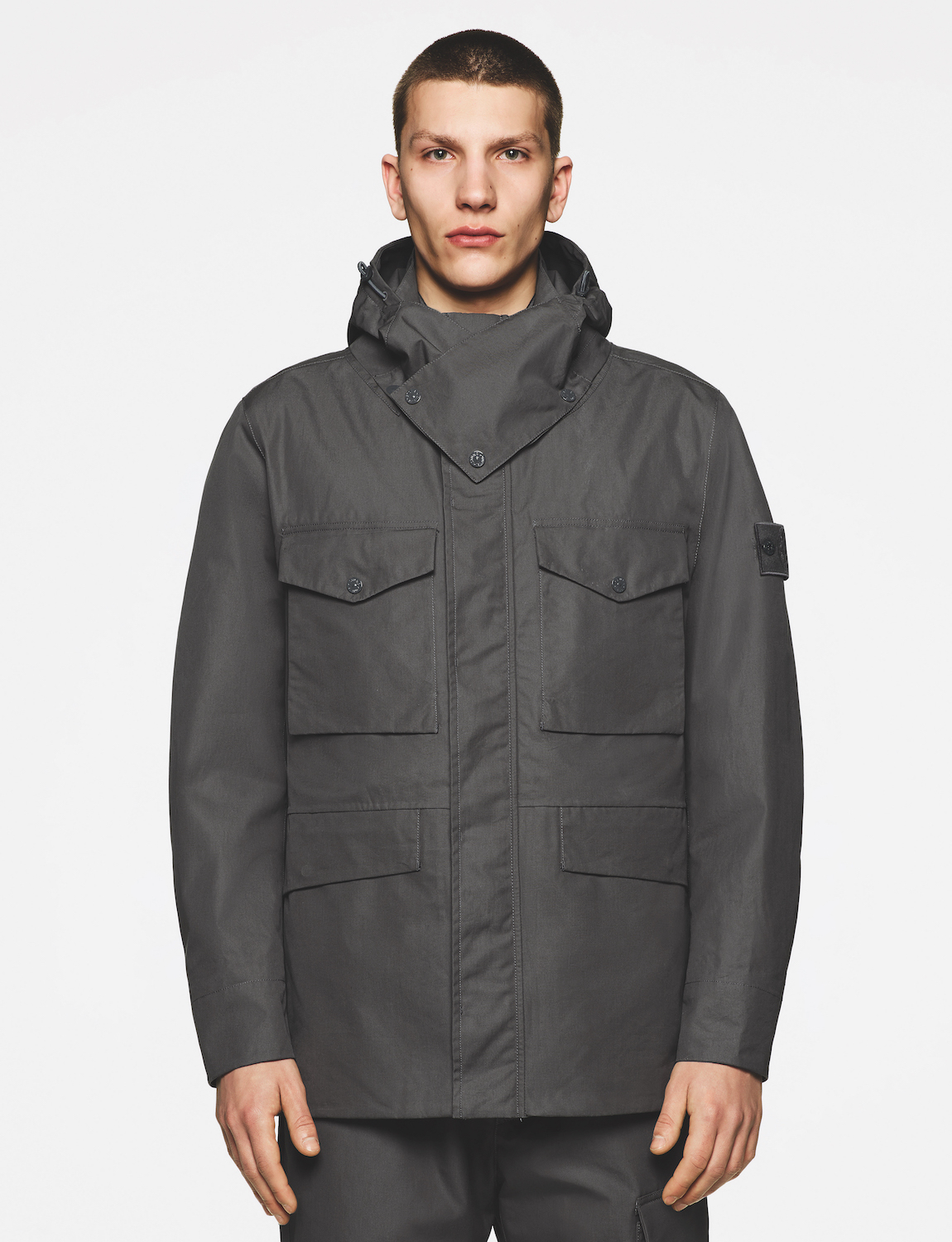 STONE ISLAND、2022-23年秋冬コレクション | HIGHSNOBIETY.JP（ハイス