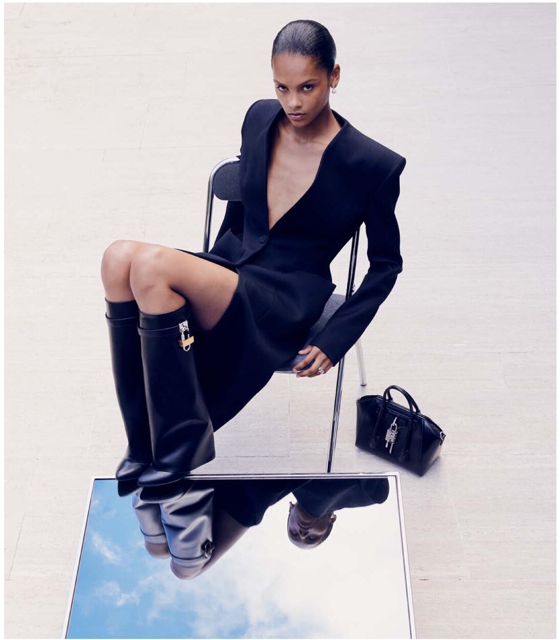 GIVENCHY、「シャークロックブーツ」発売 | HIGHSNOBIETY.JP（ハイス