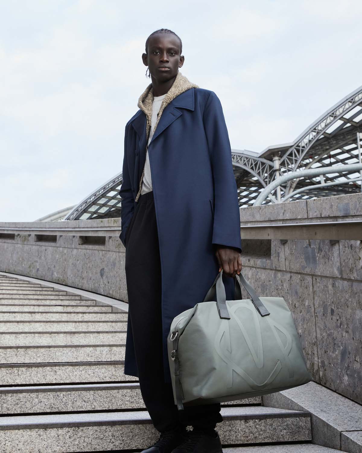 RIMOWA、再生ナイロンを使用した「シグニチャー バッグ コレクション