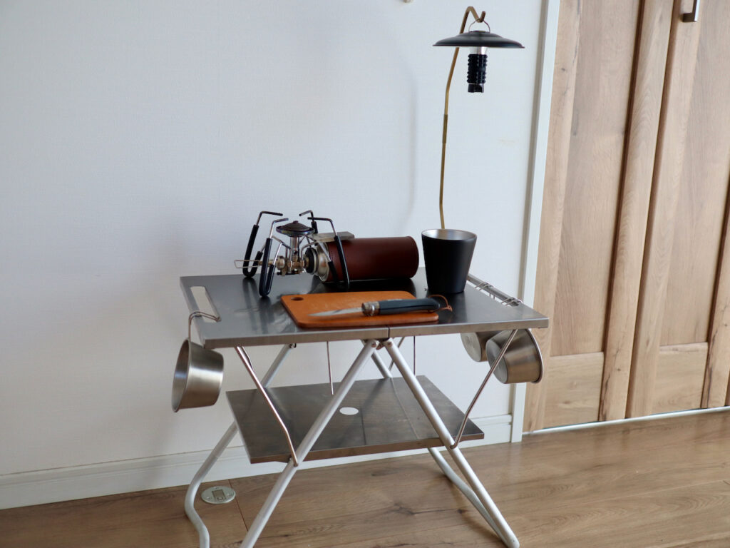 スノーピーク(snow peak) 焚火MYテーブル ステンレスをキャンプで使う