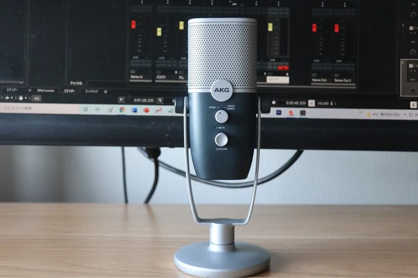 AKG Ara-Y3をレビュー。難しい設定不要で高音質なUSBマイク | 弾き語り