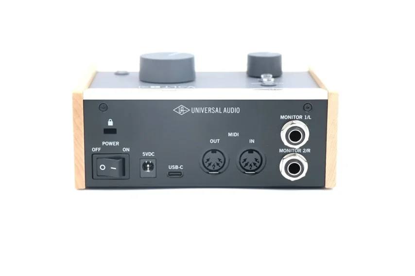 Universal Audio Volt 176をレビュー。アナログコンプレッサー搭載の高