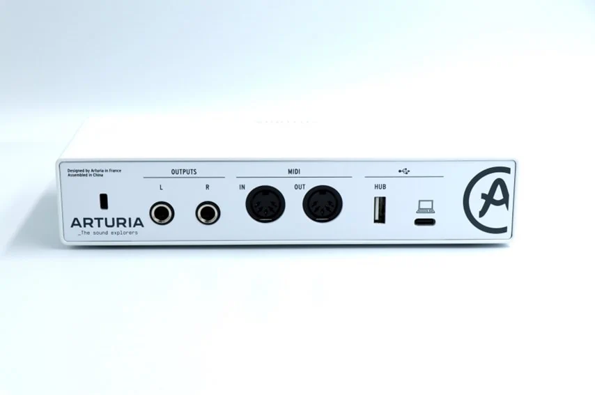 ARTURIA MINIFUSE 2をレビュー。安価で付属ソフトウェアが豊富な