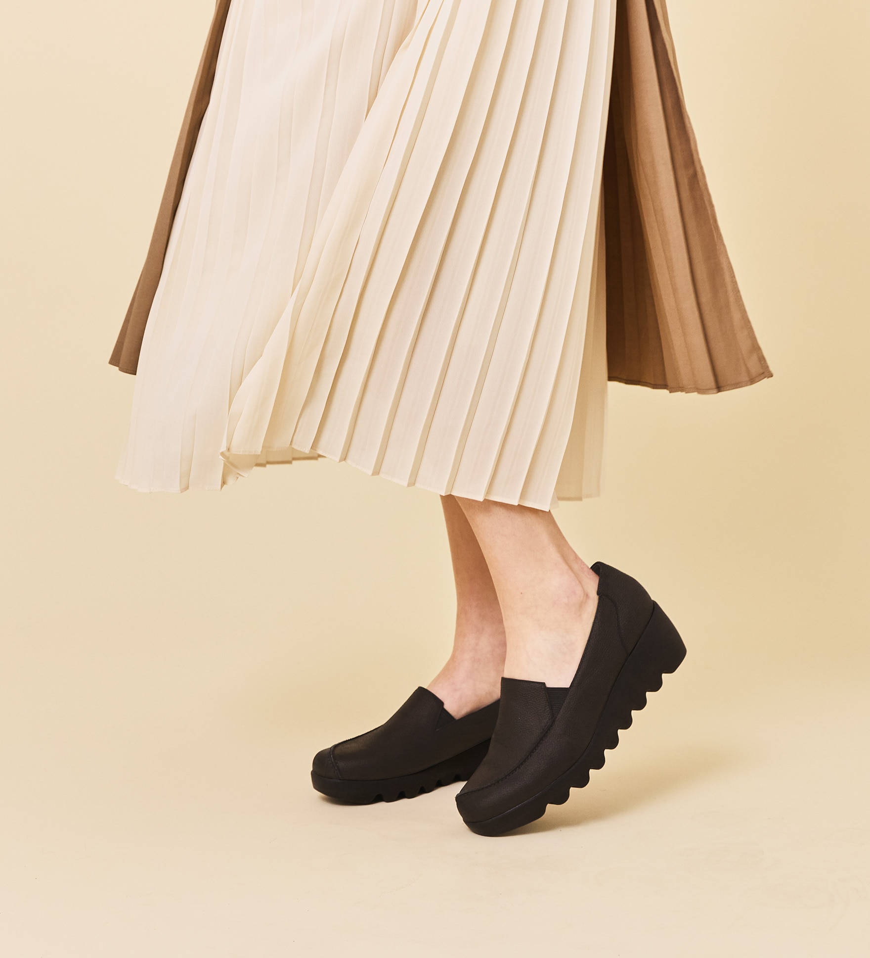 ヒルズアヴェニュー オンラインストア モカシン(21.5 ブラック