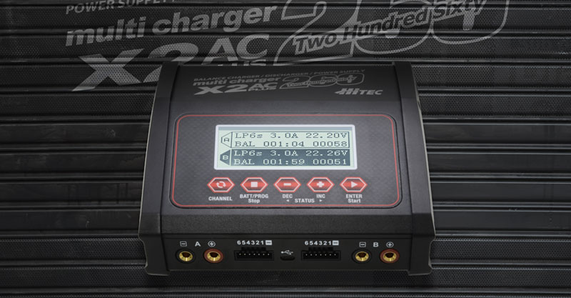 超高速プロセッサ内蔵で処理能力が20倍にアップ 「multi charger X2 AC