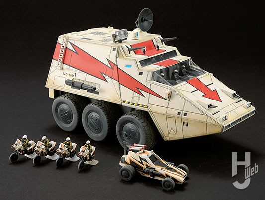 40年の時を超えて不朽の名作『メガフォース』のタック・コムが初