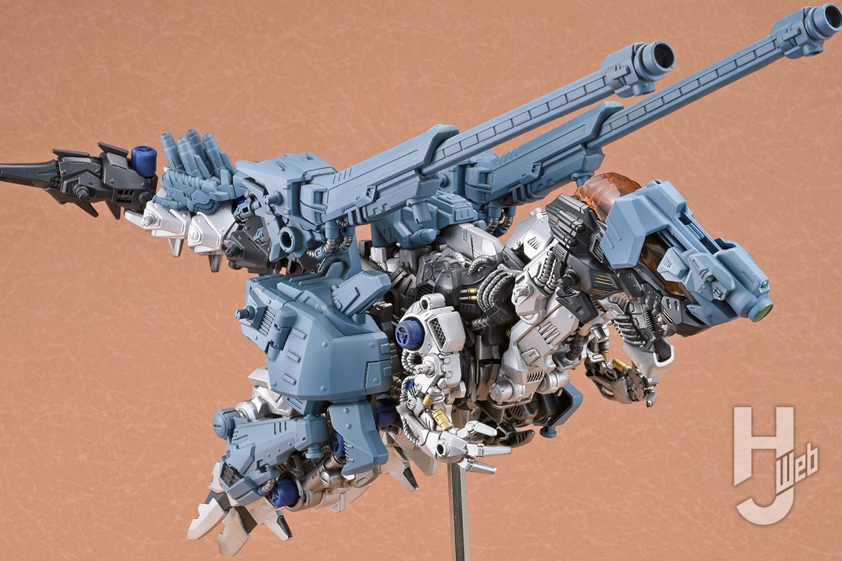 作例：ゾイドワイルド戦記外伝 ゼノレックスバスターXA&レジェンド