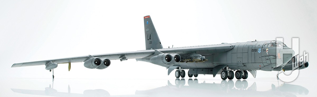伝説の爆撃機が1/144で登場！ 「 B-52H ストラトフォートレス