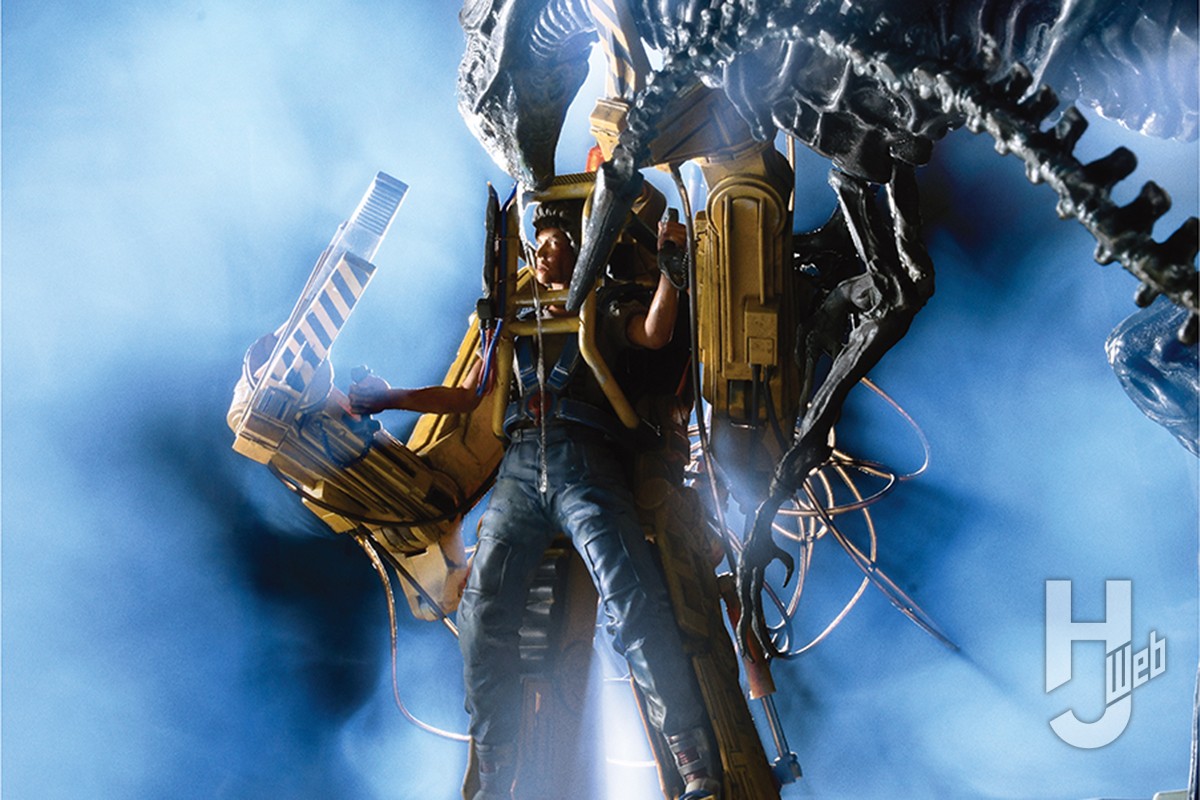 エイリアン2』パワーローダー令和にプラキット化！ ディオラマで女王と