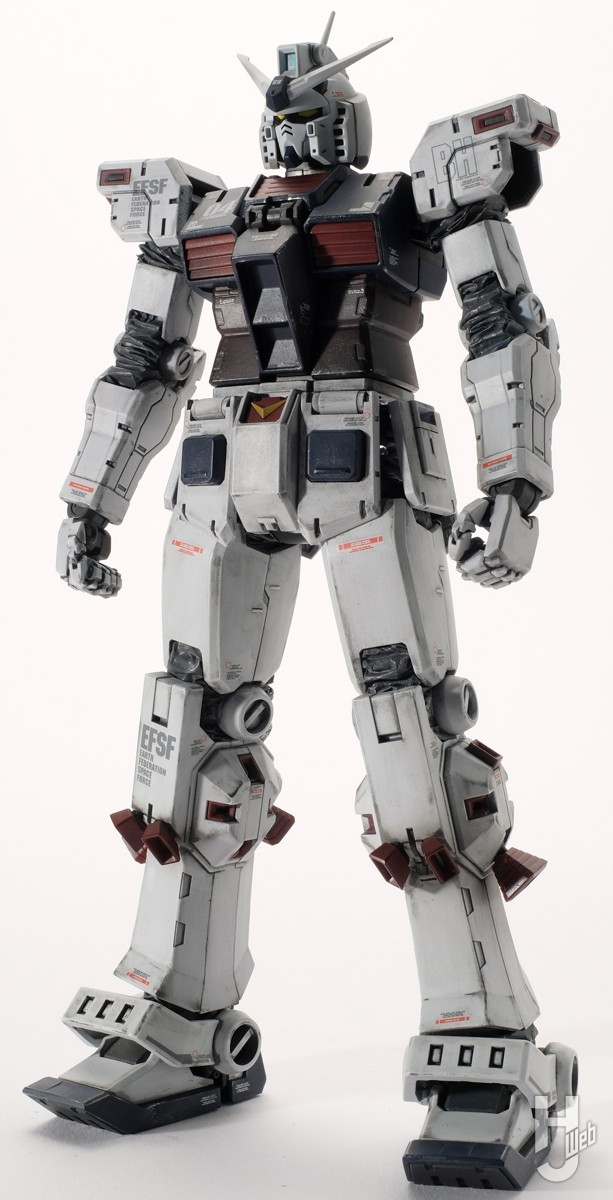 サンダーボルト版「フルアーマー・ガンダム Ver.Ka 」を戦うモビル