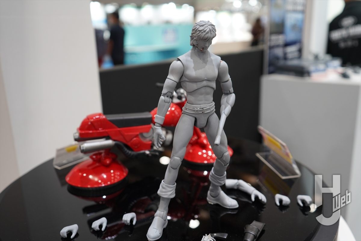 コブラ』1/8アクションフィギュア＋エアバイク、「クッピーラムネ