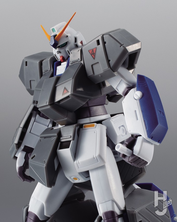 新作続々登場！チョバム・アーマー装備の「ガンダムNT-1」や