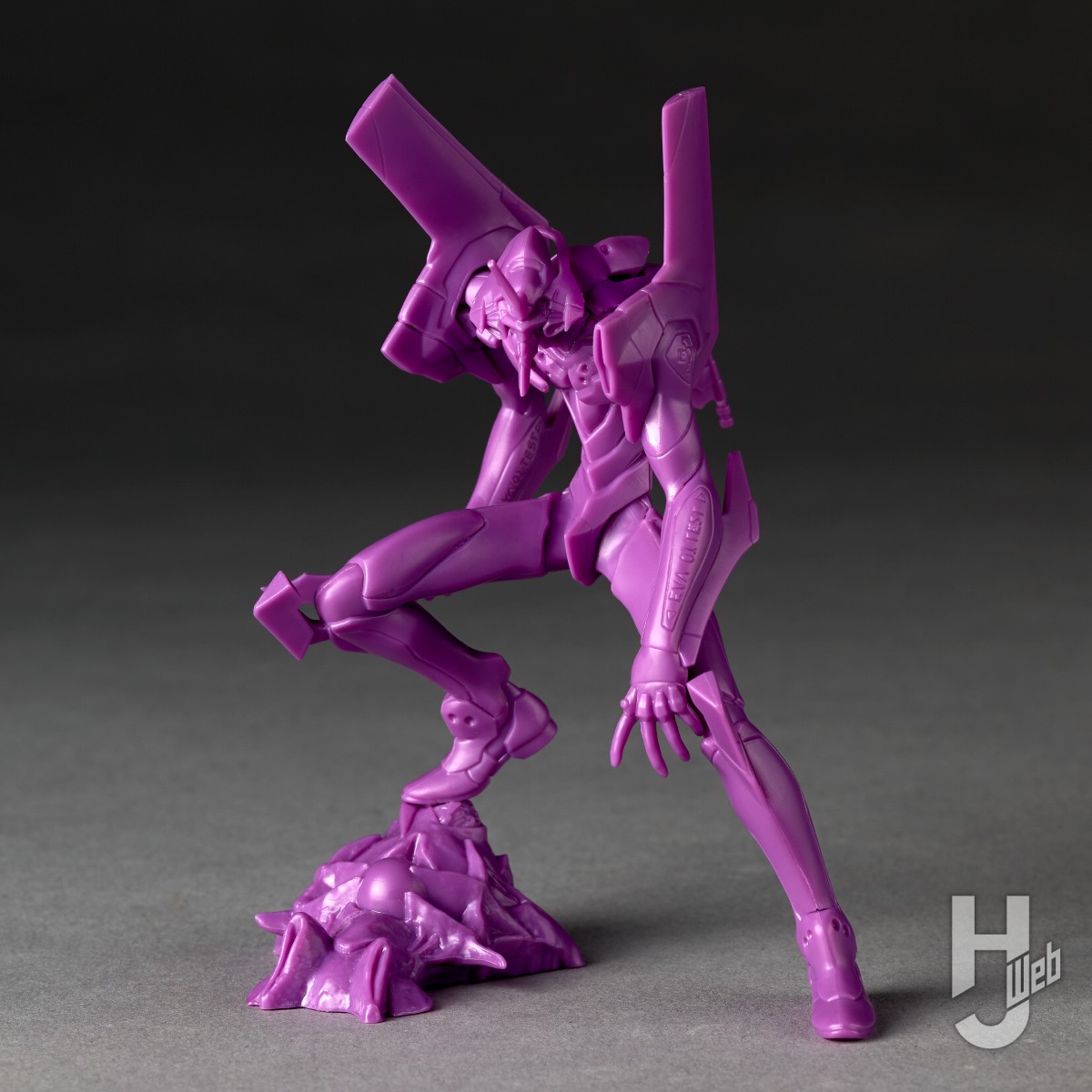 原初のガレージキットが、プラスチックモデルとして30年越しに再生する