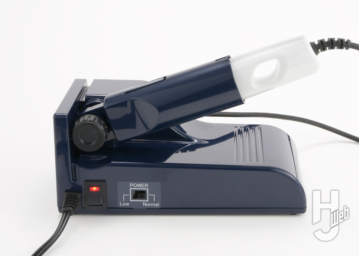 パワー切り替えで“薄刃”も使える！ 超音波カッター「ZO-40レジンⅡ」を