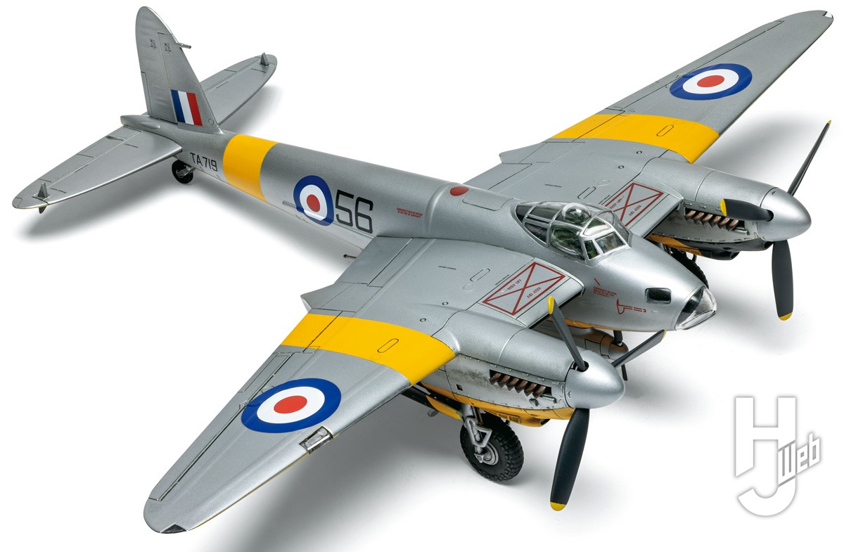 モスキート最後期型「デ ハビランド モスキート B.XVI/B.35/TT.35」が