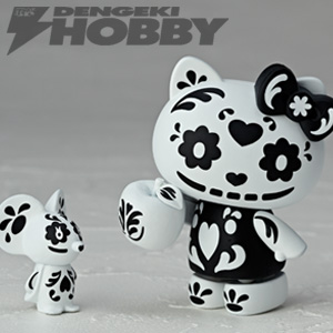ブラックスカルの「ハローキティ」フィギュア、海洋堂「リボルテック
