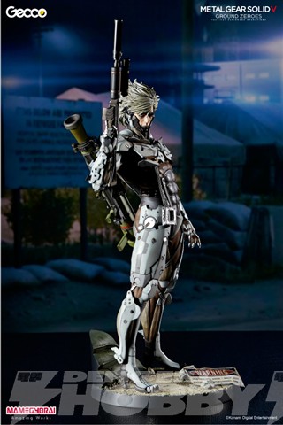 装いを変えたリニューアル版「雷電スタチュー ホワイトアーマーVer