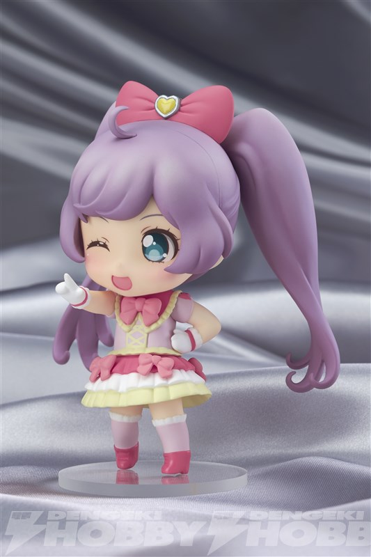 新シリーズ「ねんどろいどこ～で」の第一弾は、『プリパラ』の真中らぁ