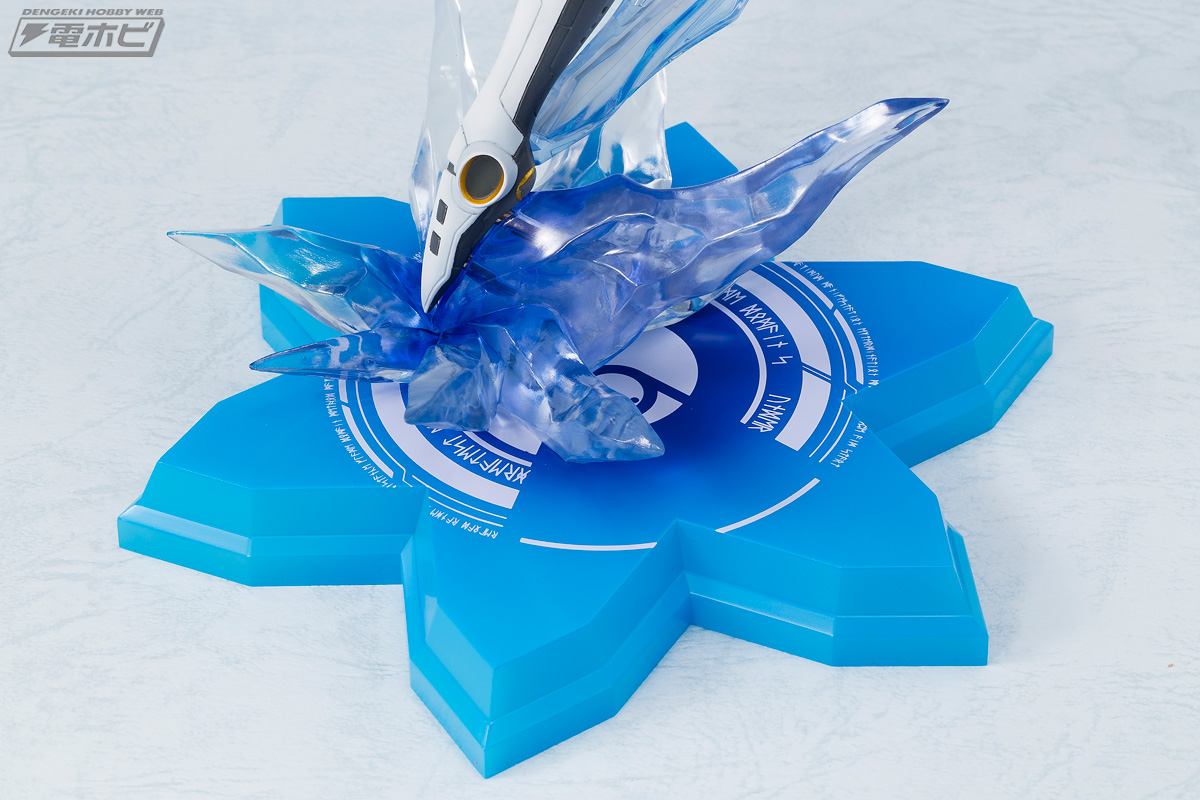 華麗かつ力強い姿が魅力的!!『ソード＆ウィザーズ』雪城冬華の大迫力の