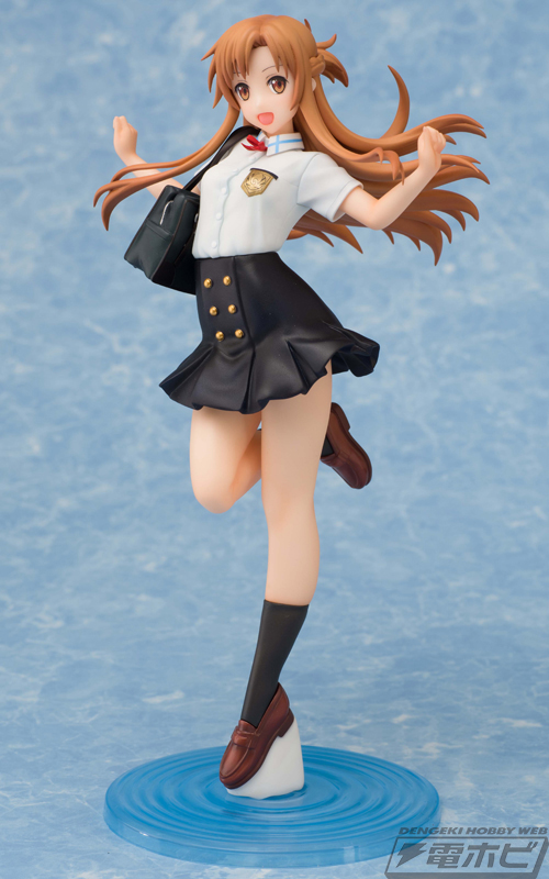 劇場版 ソードアート・オンライン』結城明日奈が清涼感溢れる夏制服姿