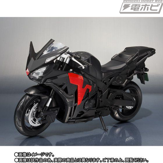 仮面ライダーW』仮面ライダースカルの愛機「スカルボイルダー」がS.H.