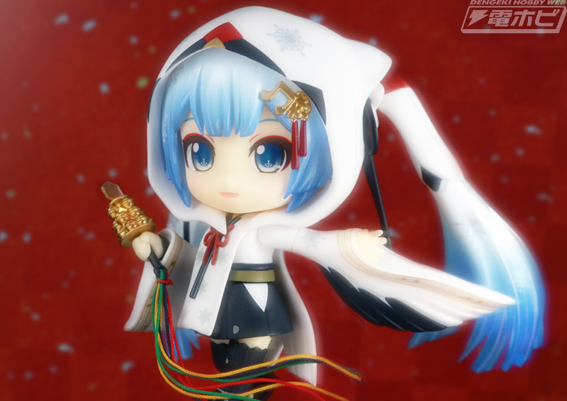 2018年の雪ミクはタンチョウ鶴をモチーフにした清楚な巫女服