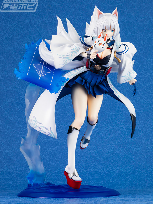 クールビューティな表情と抜群のプロポーションが最高!!『アズール