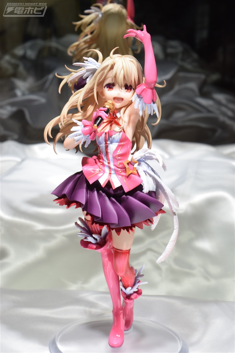 Fate/kaleid liner プリズマ☆イリヤ』アイドル衣装のイリヤフィギュア