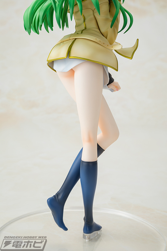 コードギアス 反逆のルルーシュ』C.C.がアッシュフォード学園の制服を