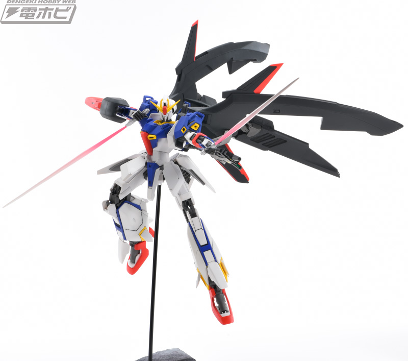 Zガンダムとクィン・マンサのガレージキットがボークスより再販