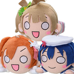 ラブライブ！』制服姿の寝そべりぬいぐるみが再登場！第2弾は1年生