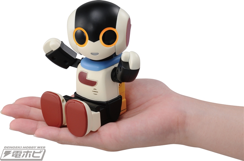 電動最小サイズのおしゃべりロボット「ロビ」が誕生！かわいい動きと声