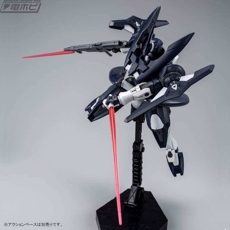 機動戦士ガンダムZZ』のガンプラ「MG ドワッジ改」や、「HG