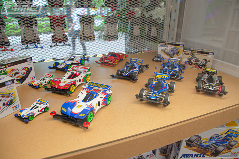 ここにはタミヤのすべてがある！久しぶりのミニ四駆体験で童心に返った
