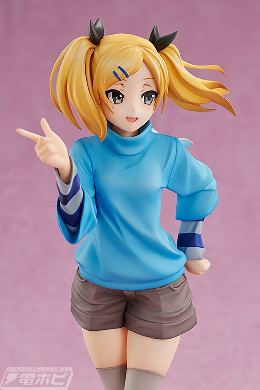 頼れる先輩らしい笑顔が可愛い！劇場版『SHIROBAKO』矢野エリカの